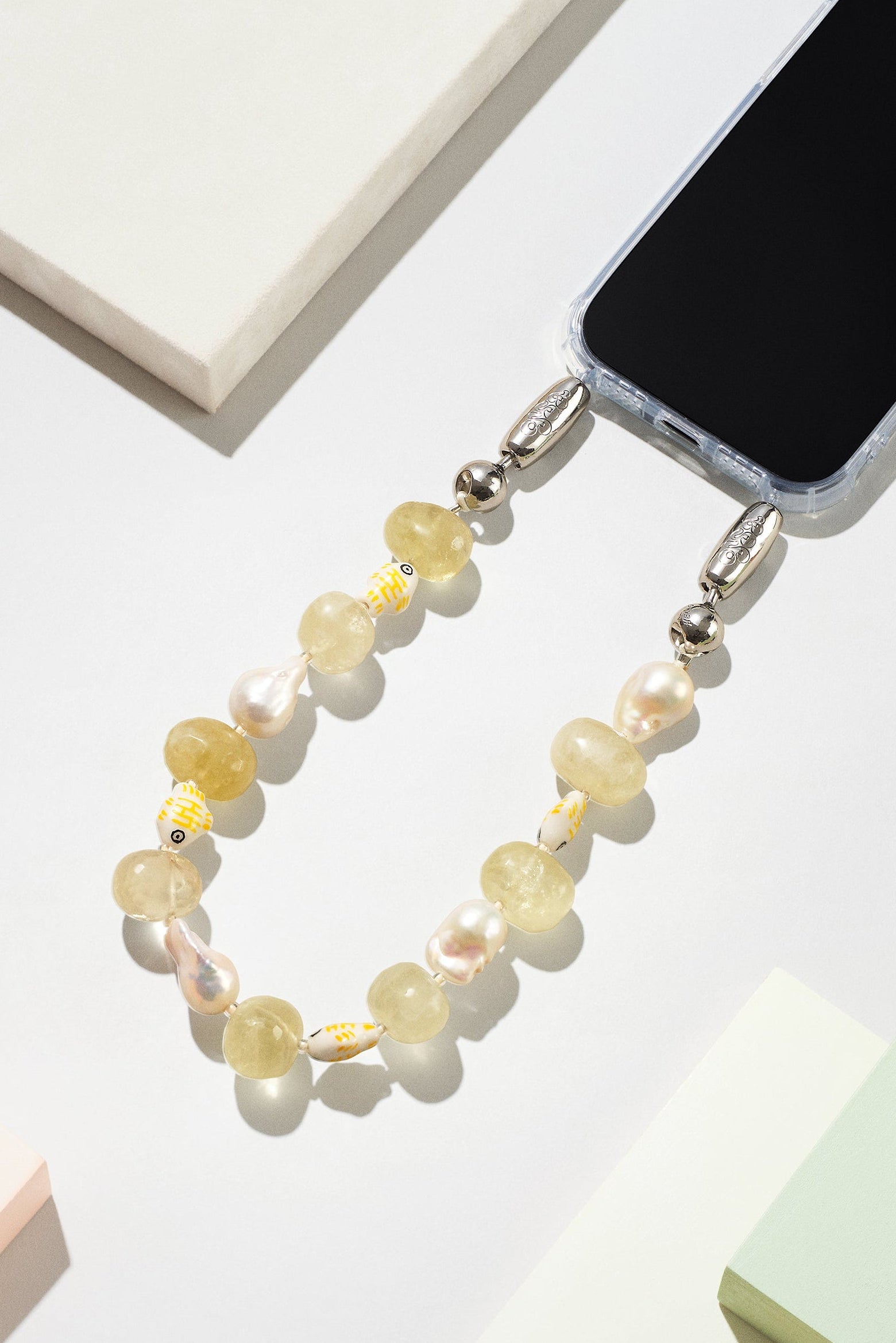 瑪瑙 Baroque Pearl and Stone Wristlet – OSSA NEW YORK